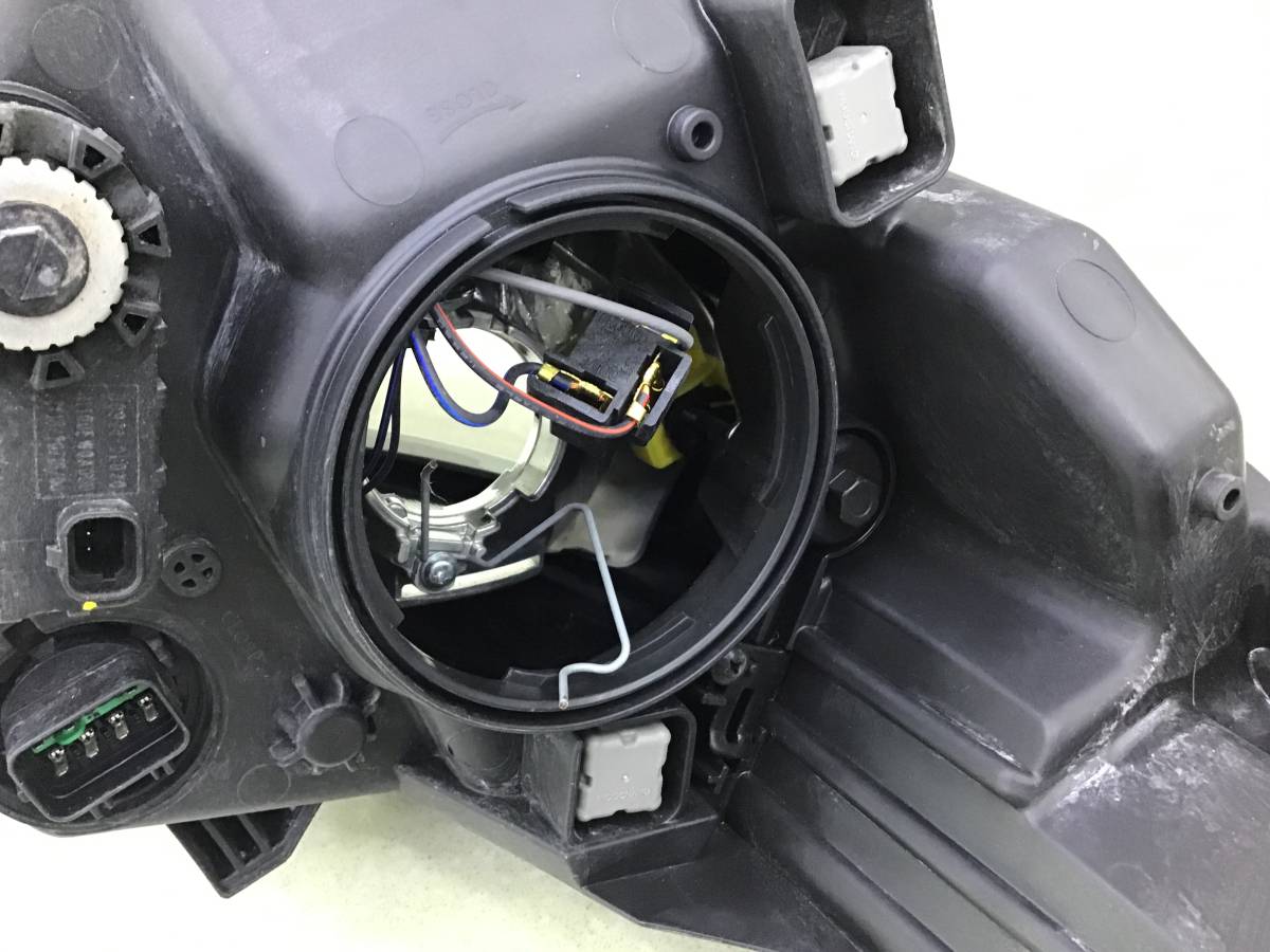 Фара левая Kia Rio 4 (FB) 2017-2022