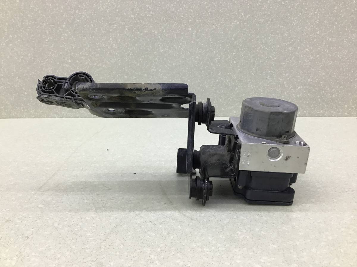 Блок ABS (насос) Volkswagen Polo Sed 5 (6C1) 2010-2020