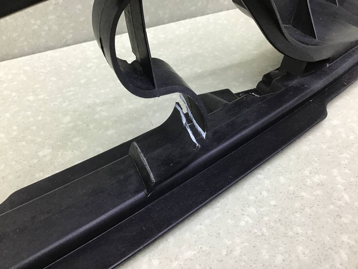 Кронштейн крепления крыла BMW X5 E70 2007-2013