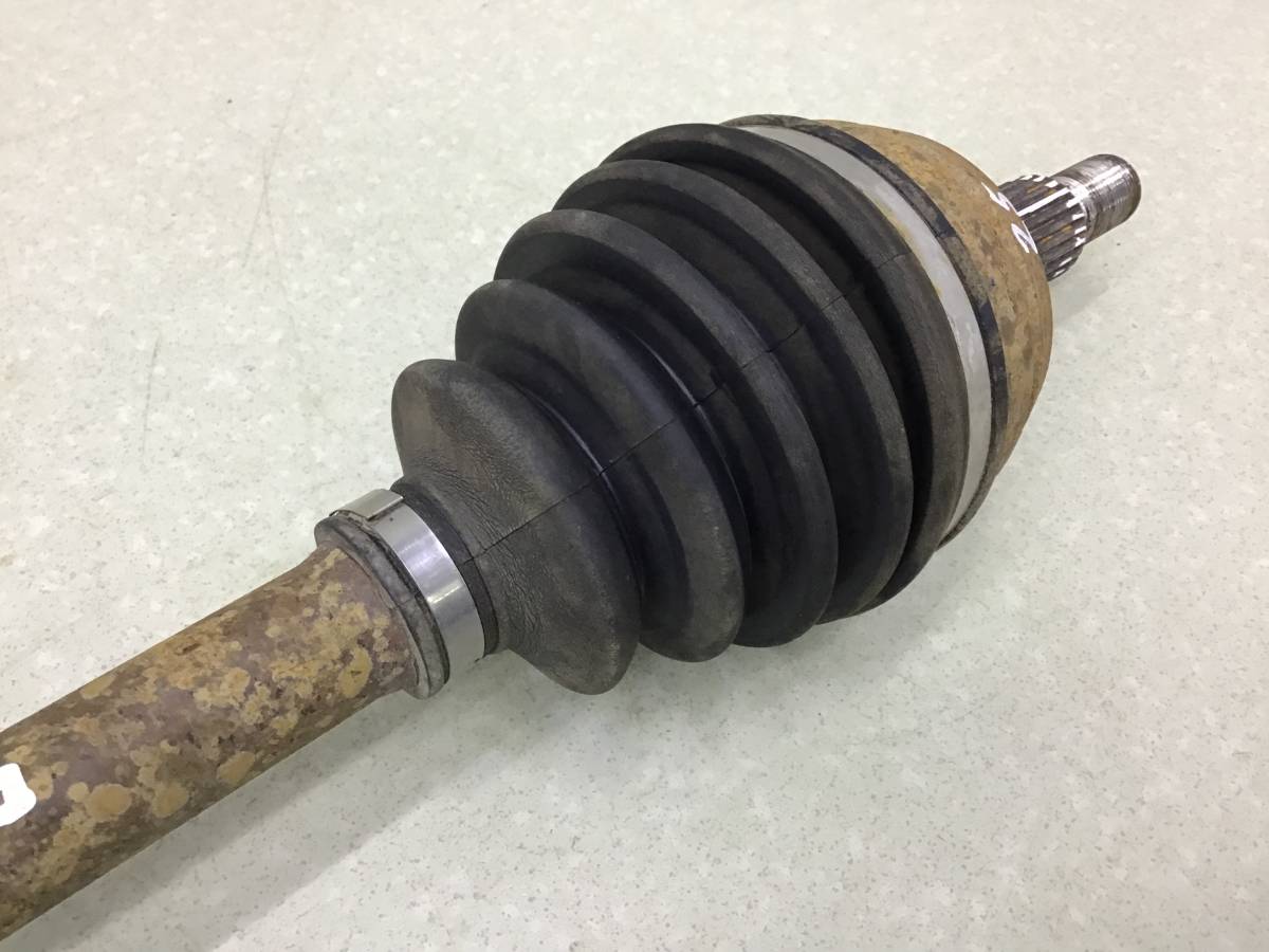 Полуось передняя правая Renault Duster (HS) 2010-2021