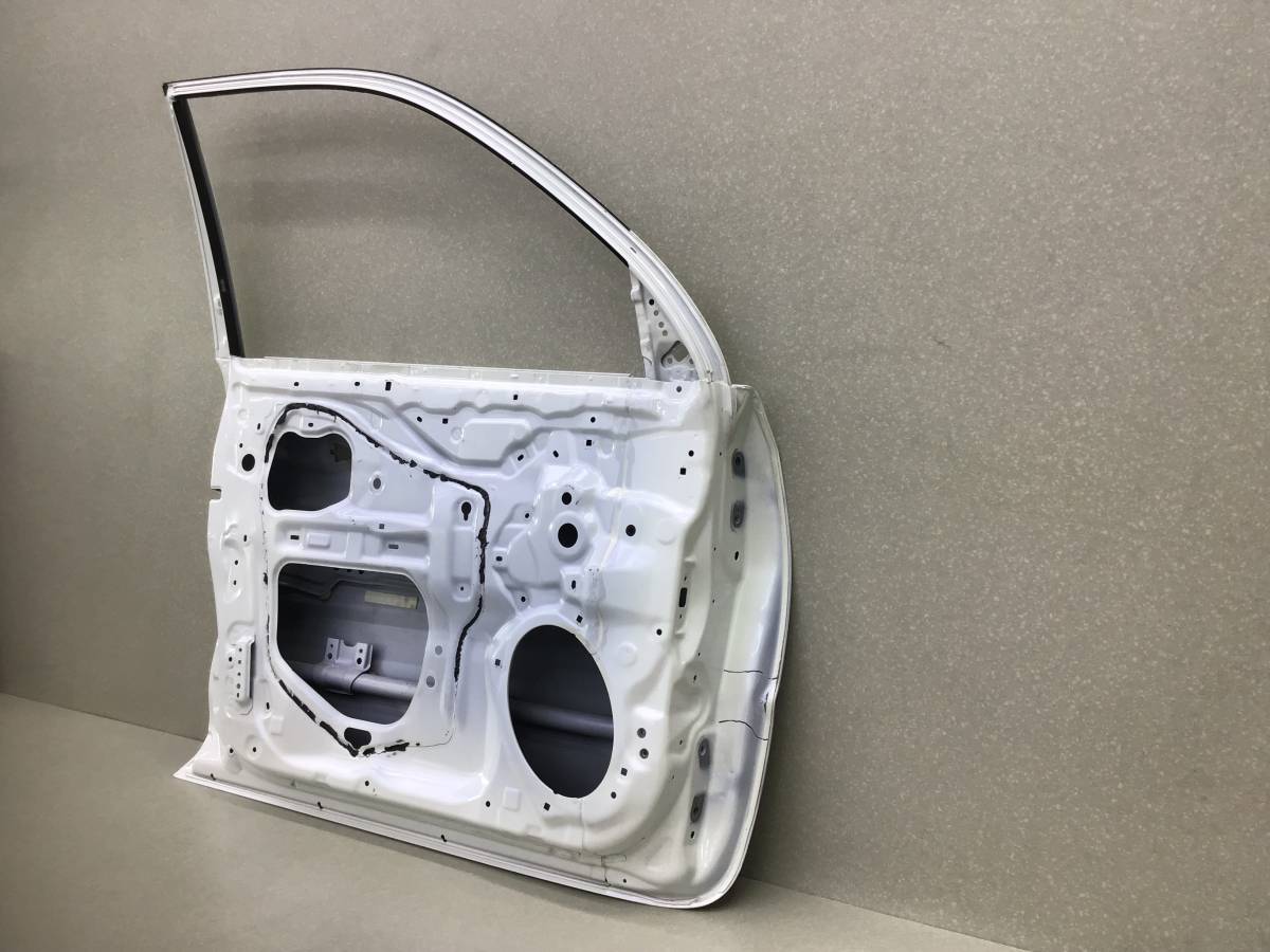 Дверь передняя левая Toyota Land Cruiser Prado (J150) 2009> Дверь передняя левая Toyota Land Cruiser Prado (J150) 2009>