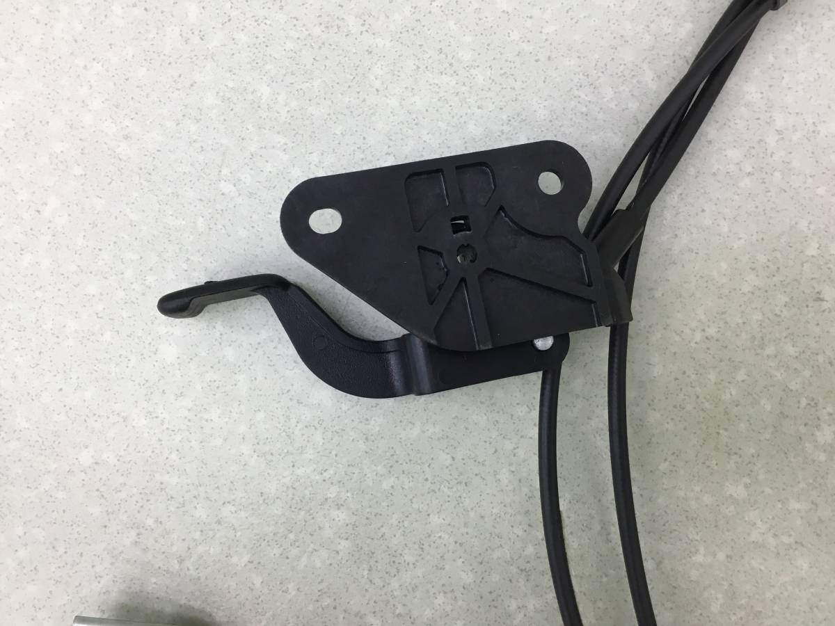 Трос открывания багажника Nissan Almera 3 (G11, G15) 2012>