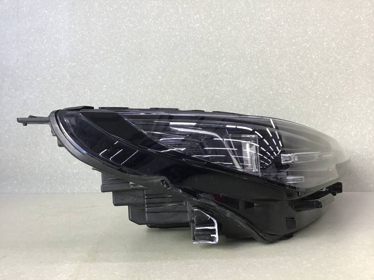 Фара правая Changan CS55 Plus 2021