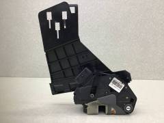 Замок двери задней правой Ford Fiesta (CB1) 2008-2019