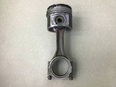 Поршень с шатуном Isuzu NQR 2005>