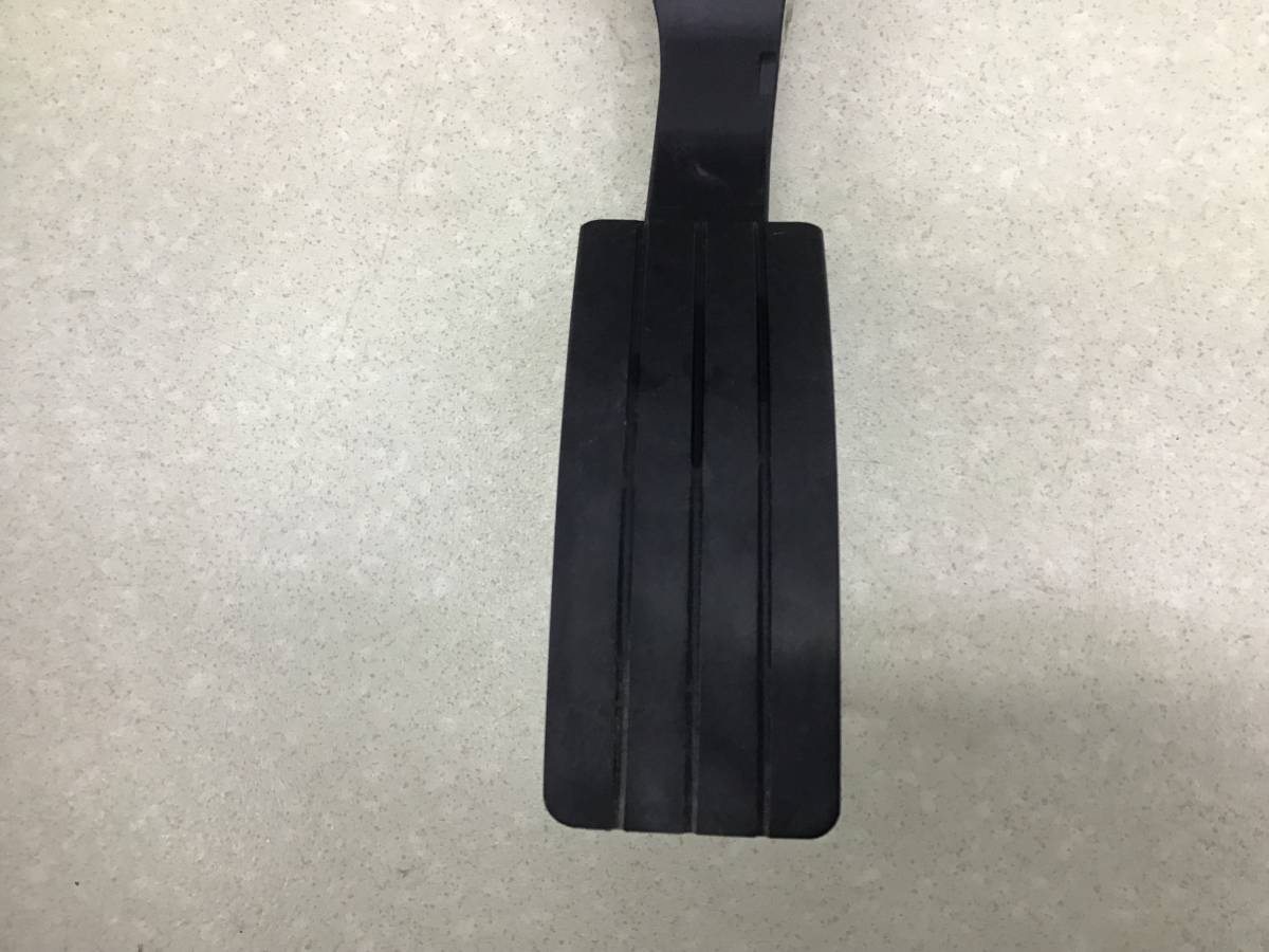 Педаль газа Renault Logan (2) 2014>