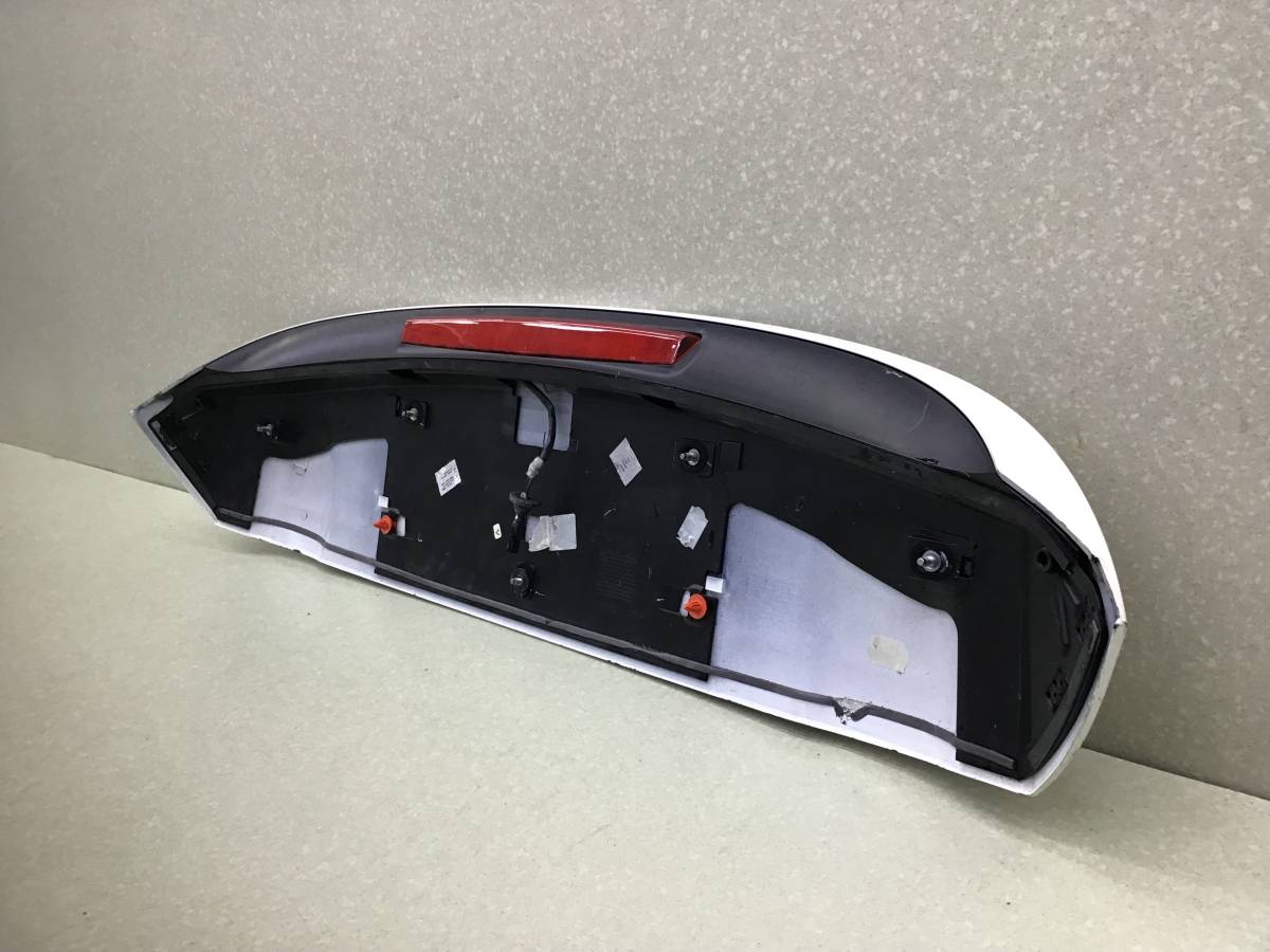 Спойлер (дефлектор) крышки багажника Volkswagen Scirocco 2009-2015