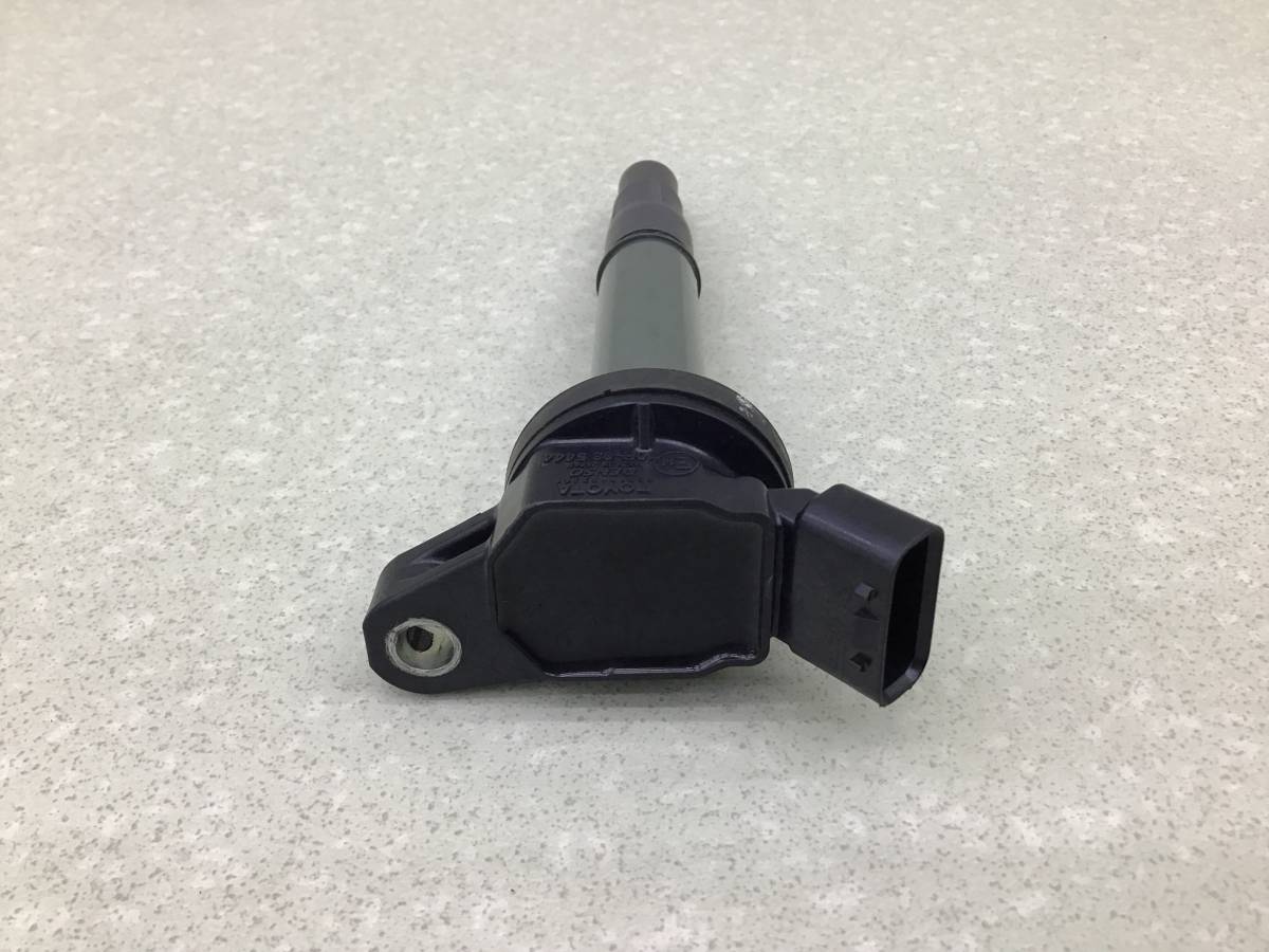 Катушка зажигания Toyota Corolla (NRE180) 2013-2019 Катушка зажигания Toyota Corolla (NRE180) 2013-2019