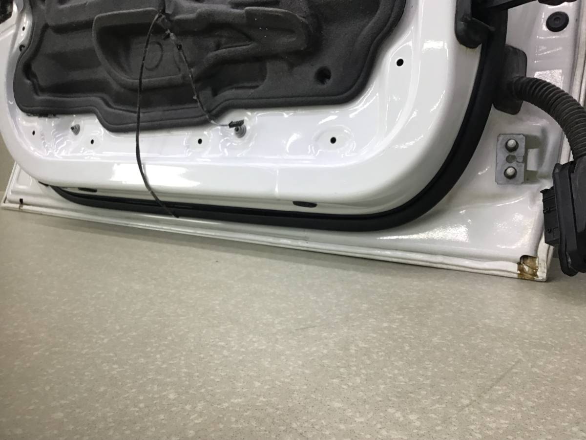 Дверь передняя левая BMW 3-series E90/E91 2005-2011 Дверь передняя левая BMW 3-series E90/E91 2005-2011