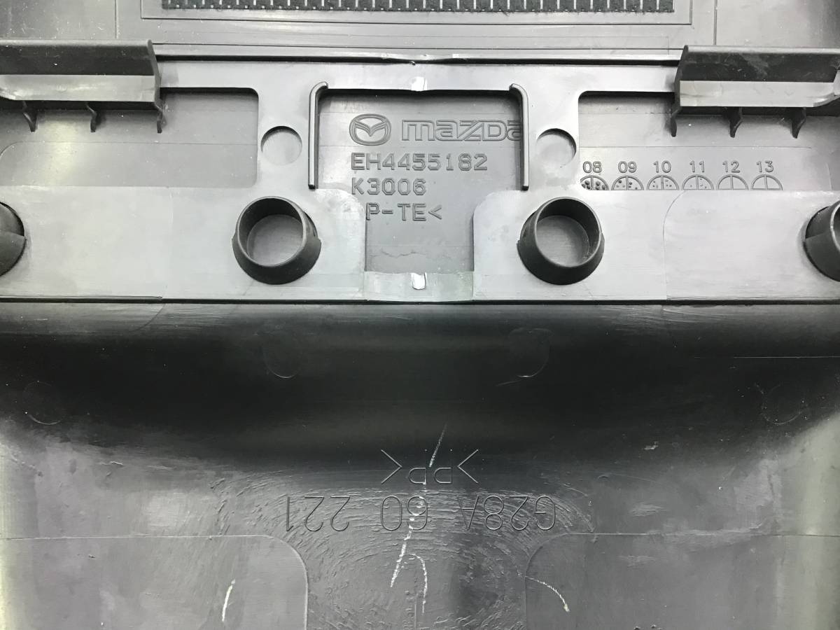 Кожух рулевой колонки Mazda CX-7 (ER) 2006-2012 Кожух рулевой колонки Mazda CX-7 (ER) 2006-2012