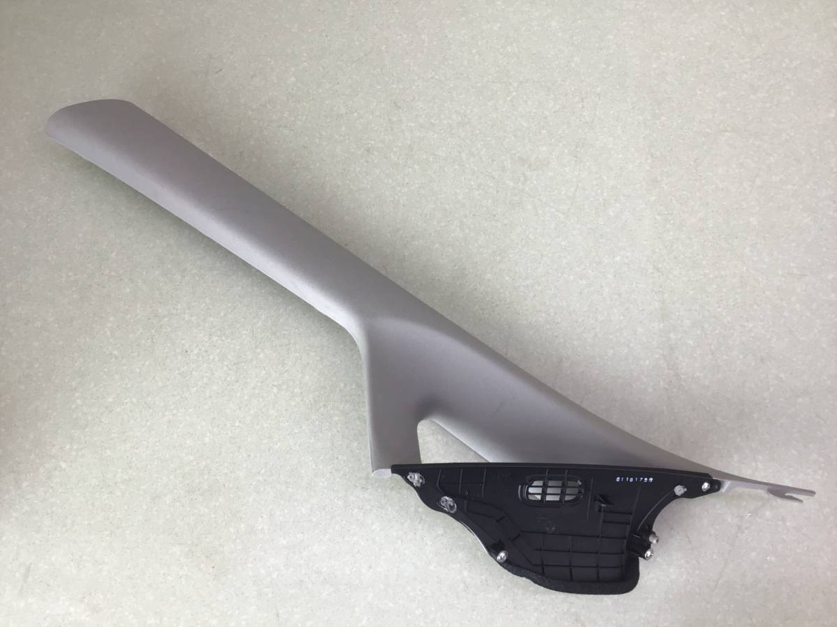 Обшивка стойки Kia Ceed (JD) 2012-2018