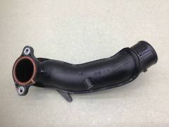 Патрубок турбины  Toyota Land Cruiser (J300) 2021>