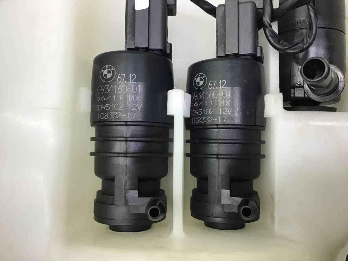 Бачок омывателя лобового стекла BMW X5 E70 2007-2013