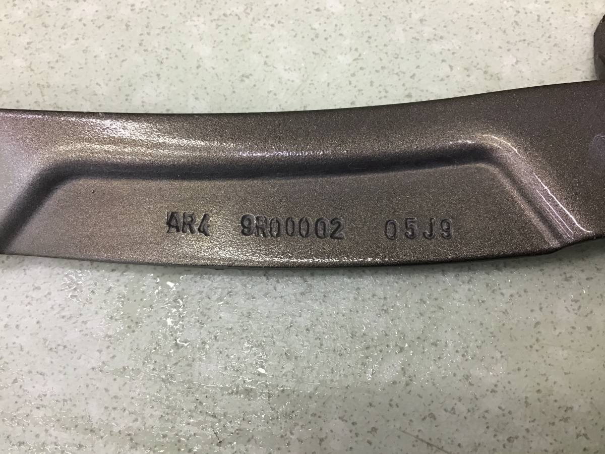 Петля капота левая Renault Logan (2) 2014>