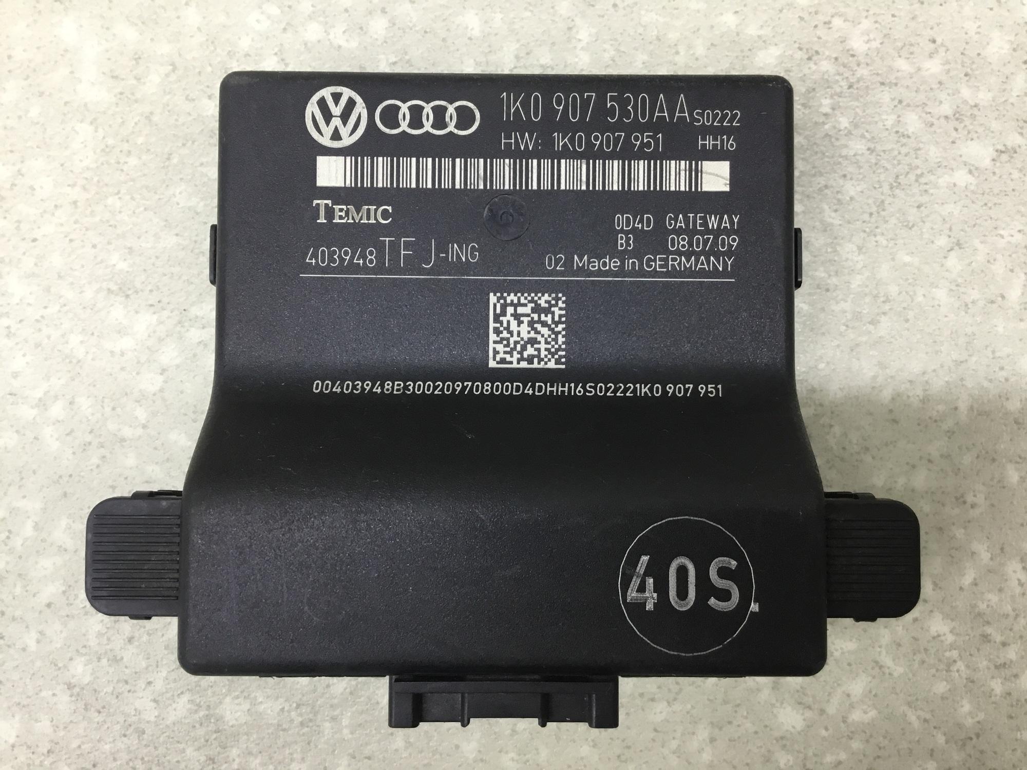 Блок электронный Volkswagen Golf 6 (5K) 2009-2013