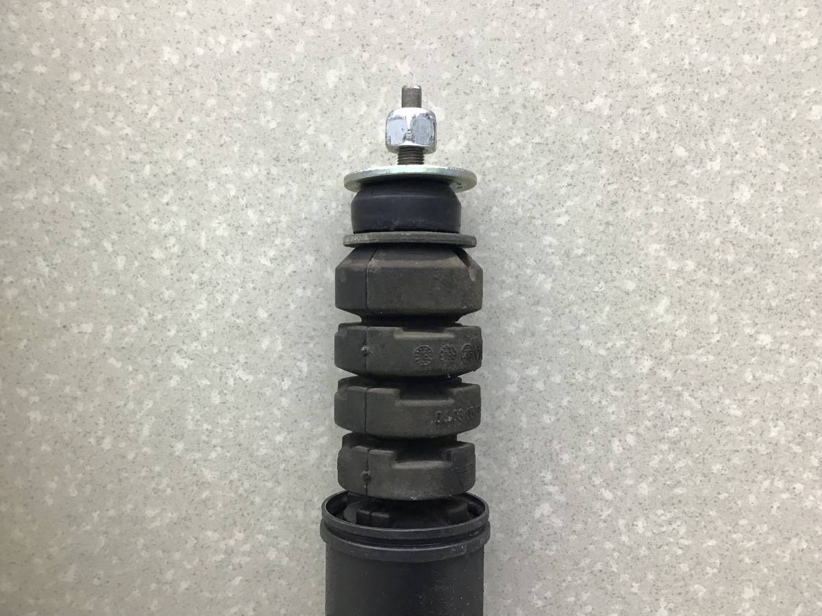 Амортизатор задний Renault Logan (2) 2014>