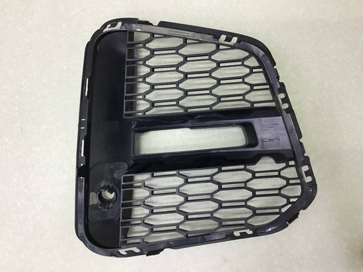Рамка противотуманной фары левой BMW X1 F48 2014> Рамка противотуманной фары левой BMW X1 F48 2014>