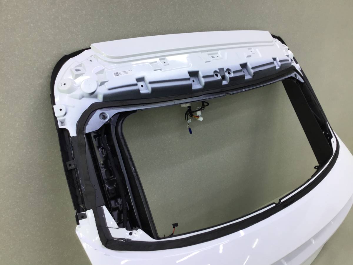 Дверь багажника EXEED RX (M38T/T22) 2022-н.в. Дверь багажника EXEED RX (M38T/T22) 2022-н.в.