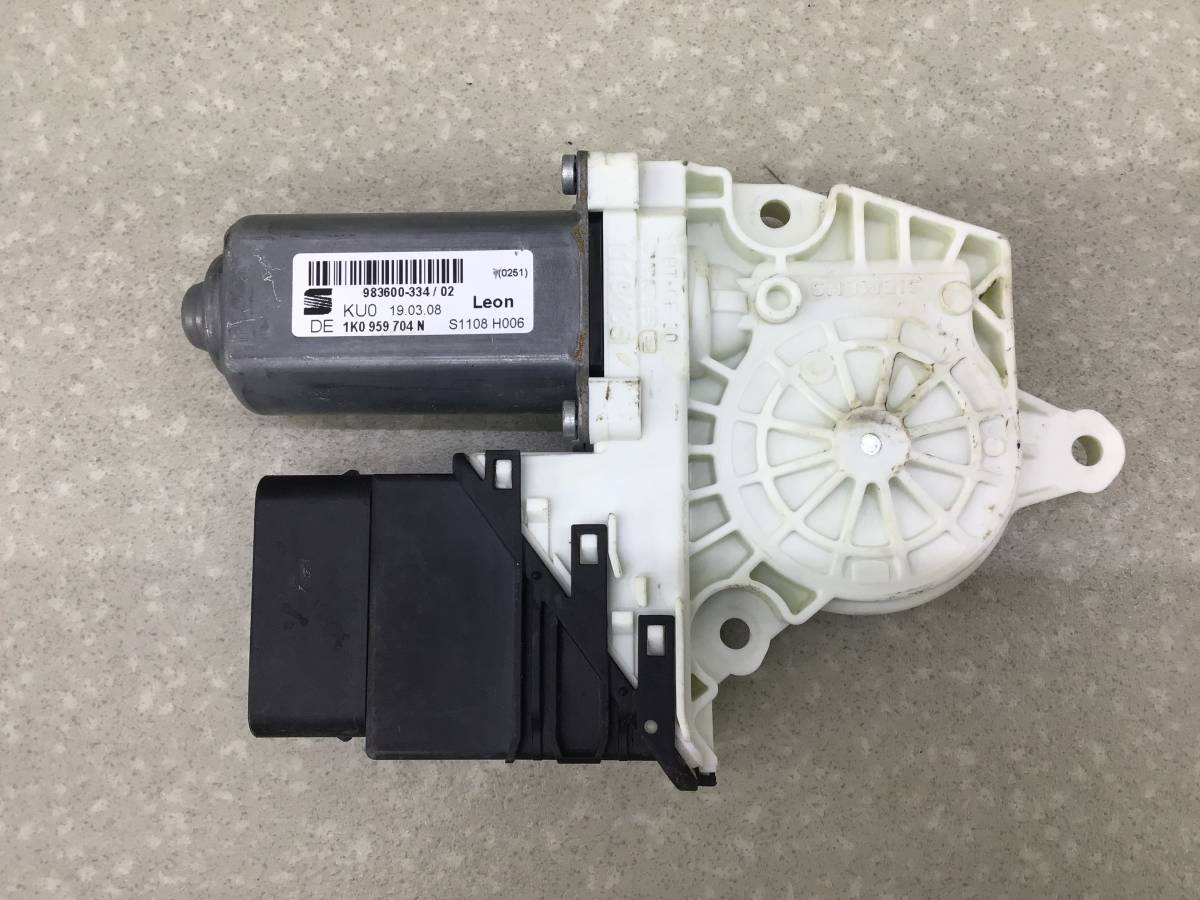 Моторчик стеклоподъемника Seat Leon (1P1) 2005-2013