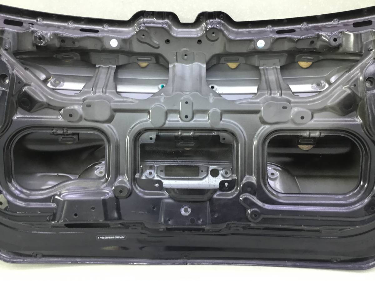 Дверь багажника Chery Tiggo 4 Pro (T19) 2021-н.в. Дверь багажника Chery Tiggo 4 Pro (T19) 2021-н.в.