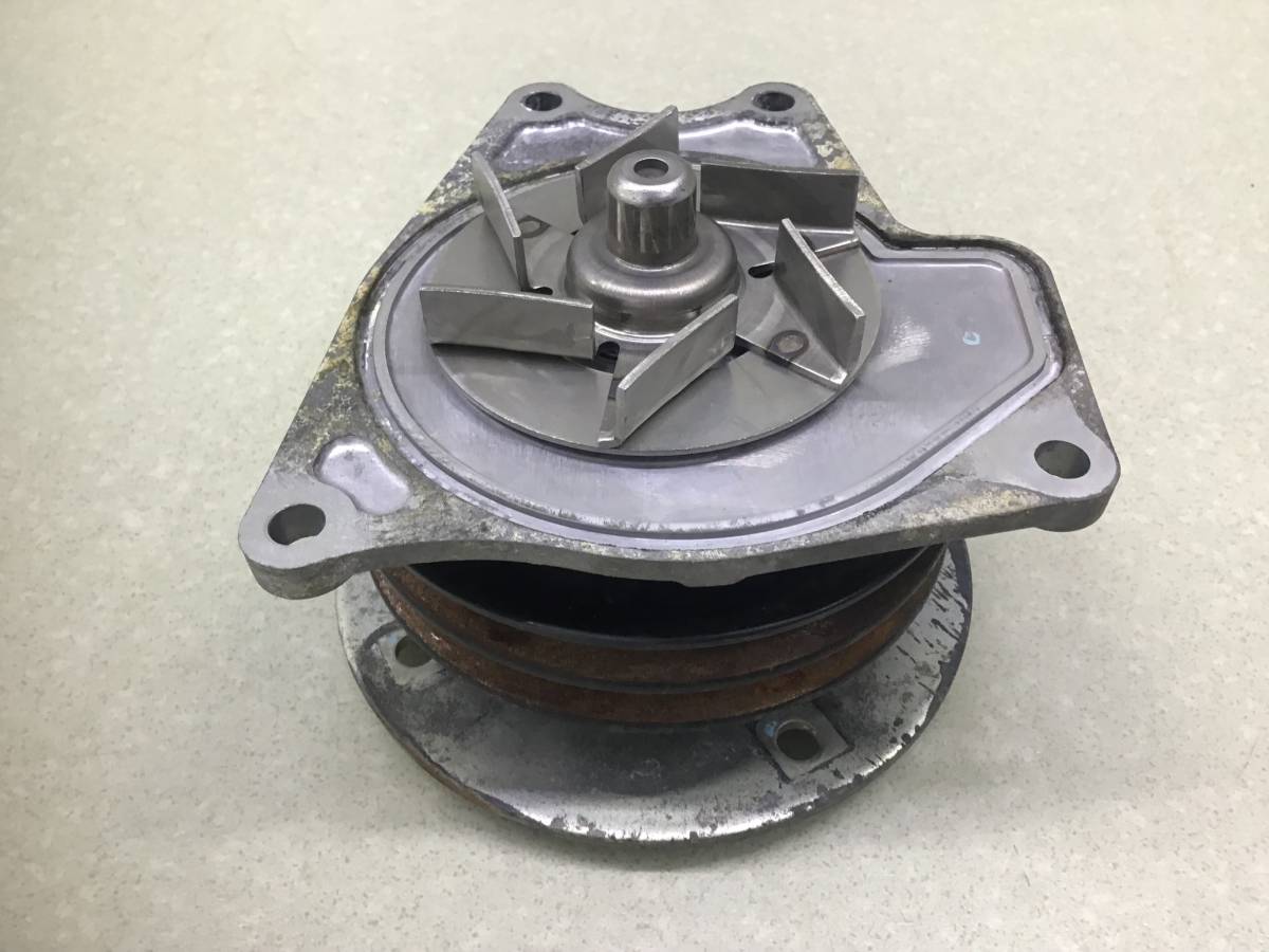 Насос водяной (помпа) Mitsubishi Pajero/Montero 4 (V8, V9) 2007>