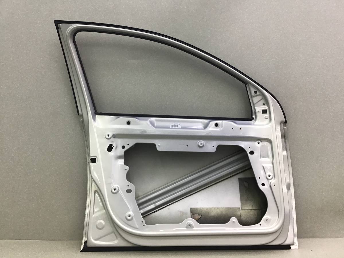 Дверь передняя левая Volkswagen Golf 6 (5K) 2009-2013