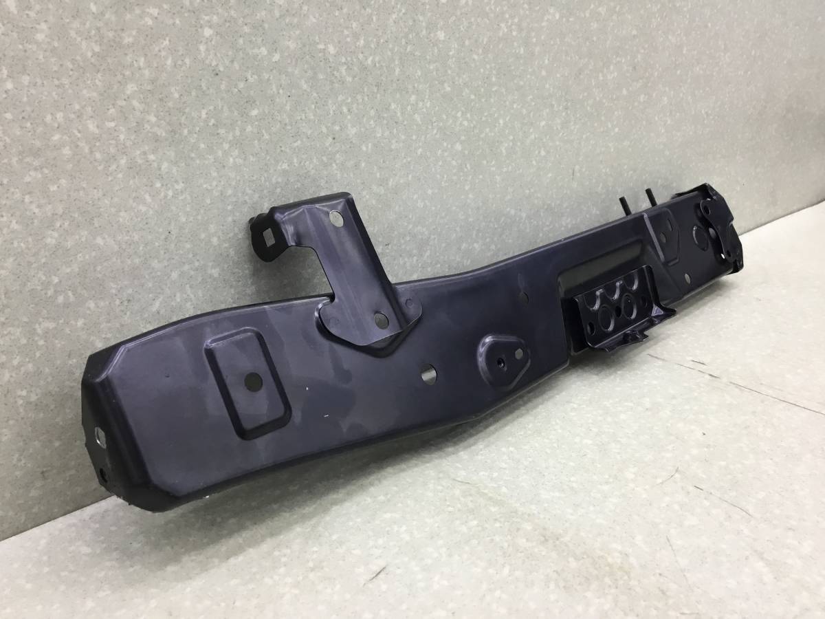 Панель передняя Toyota Hilux (GUN125L, GUN126L, TGN126) 2015-н.в. Панель передняя Toyota Hilux (GUN125L, GUN126L, TGN126) 2015-н.в.