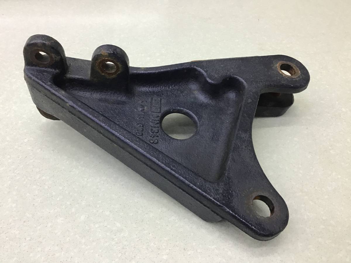 Кронштейн усилителя переднего бампера MAN TGA 2007>