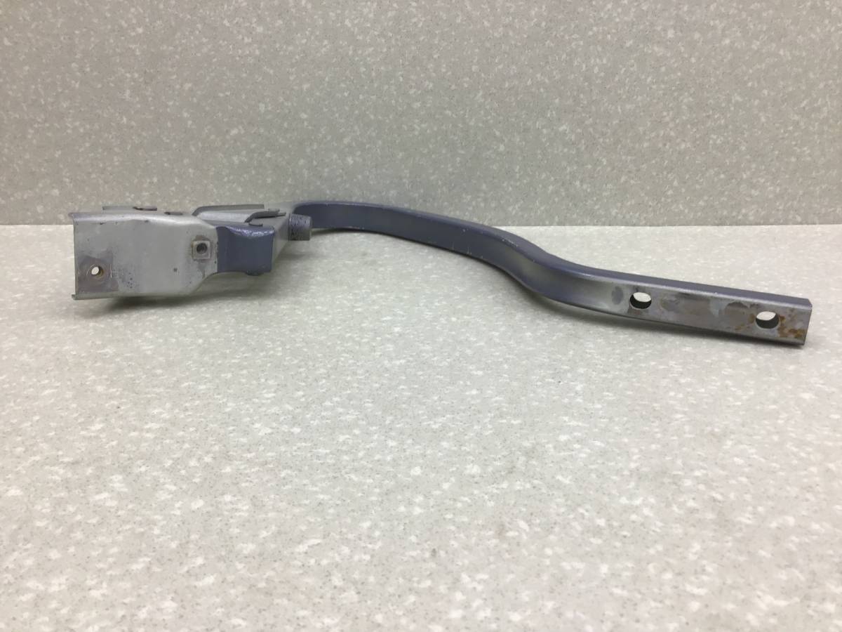 Петля крышки багажника Kia Rio 2 (JB) 2005-2011 Петля крышки багажника Kia Rio 2 (JB) 2005-2011
