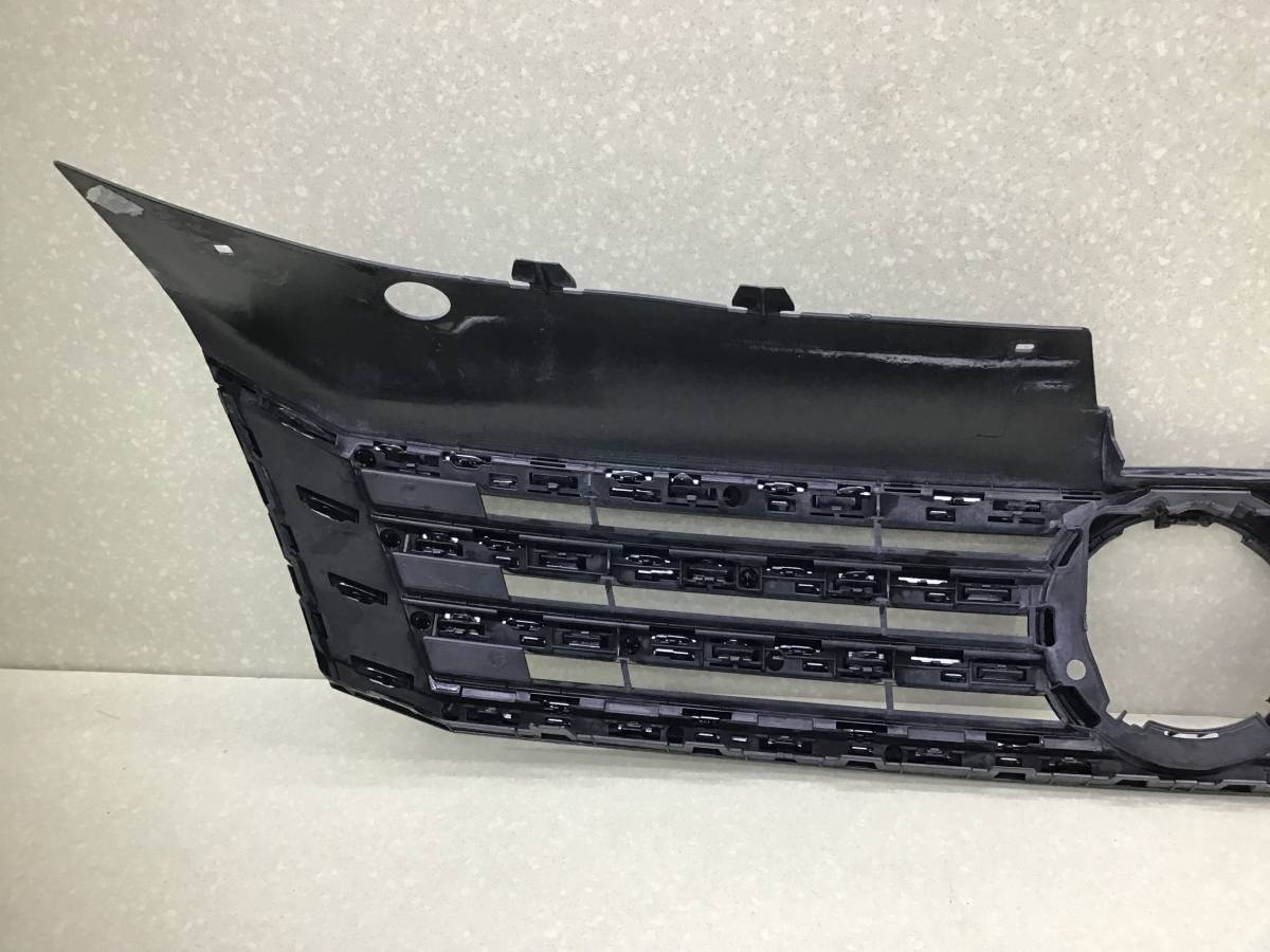 Решетка радиатора Volkswagen Passat B7 2011-2015 Решетка радиатора Volkswagen Passat B7 2011-2015
