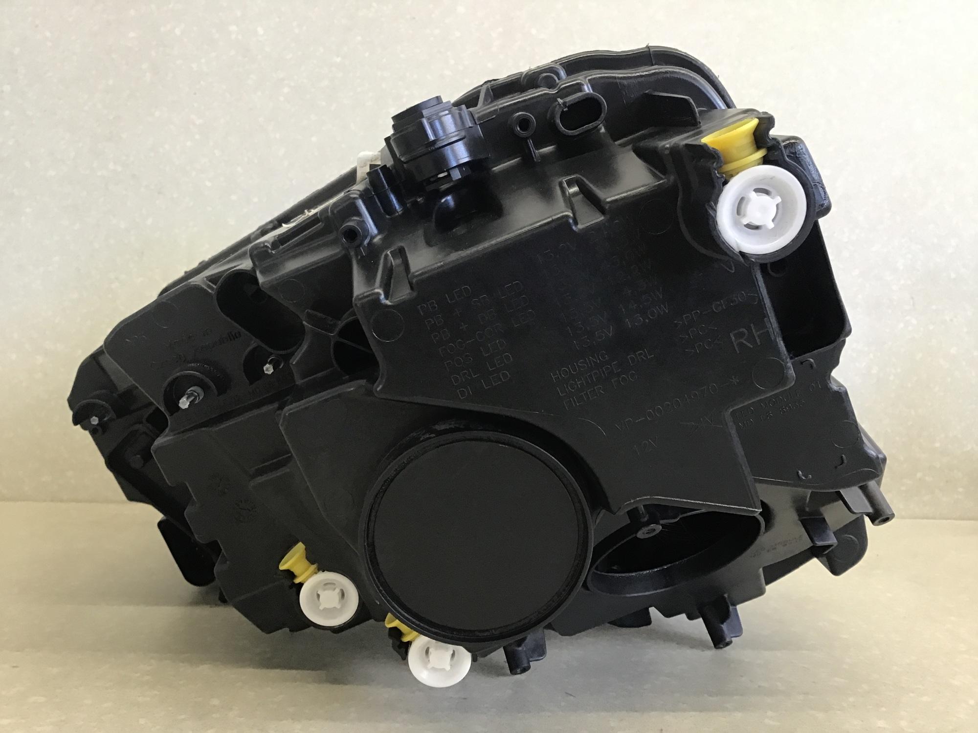 Фара правая, Skoda Karoq 2017>