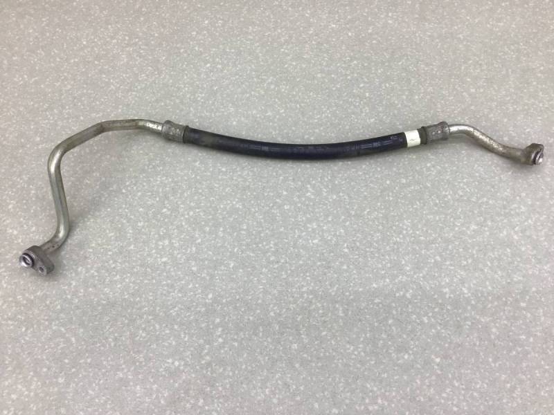 Трубка кондиционера Toyota Auris (E150) 2006-2012 Трубка кондиционера Toyota Auris (E150) 2006-2012