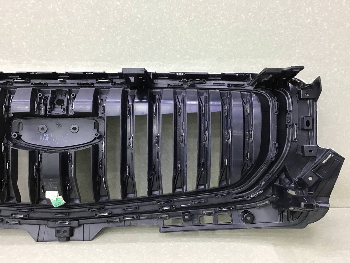Решетка радиатора Geely Monjaro (KX11) 2022> Решетка радиатора Geely Monjaro (KX11) 2022>