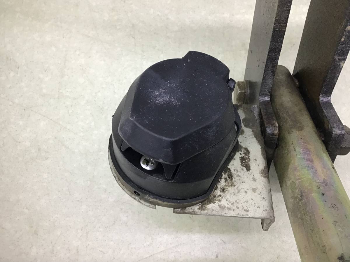 Сцепное устройство (фаркоп) Volkswagen Polo Sed 5 (6C1) 2010-2020