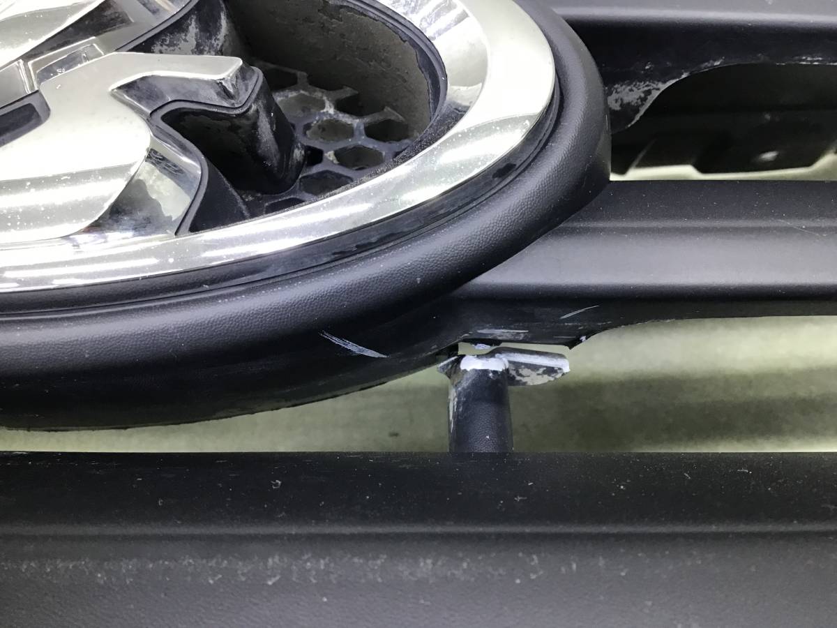 Решетка радиатора Lada Granta (2190) 2011-н.в.