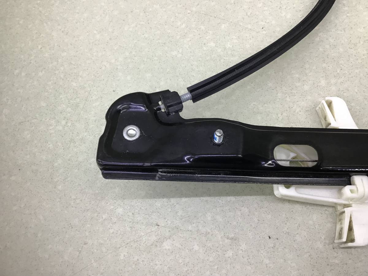 Стеклоподъемник электр. задний левый Skoda Rapid 2 2019-2023