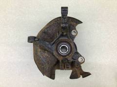 Кулак поворотный передний левый Ford Fiesta (CB1) 2008-2019