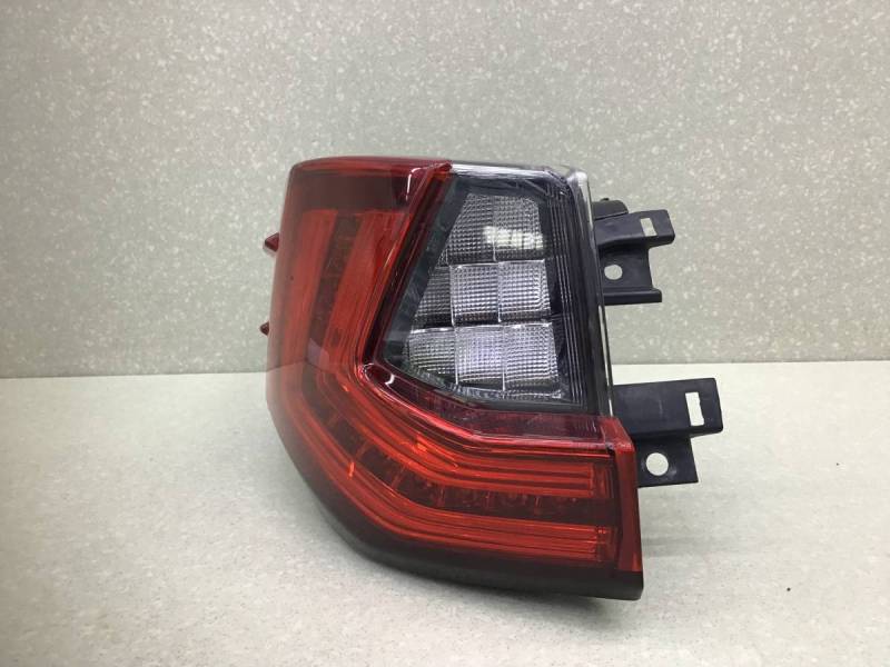 Фонарь задний наружный левый Lexus RX 350 (AGL20W) 2015-2022 Фонарь задний наружный левый Lexus RX 350 (AGL20W) 2015-2022