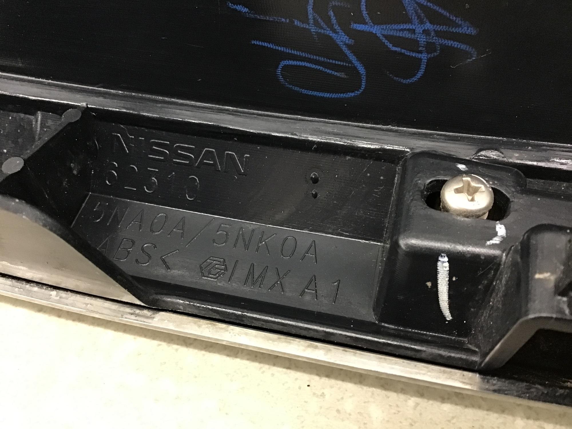 Решетка радиатора, Infiniti QX50 (J55) 2017>