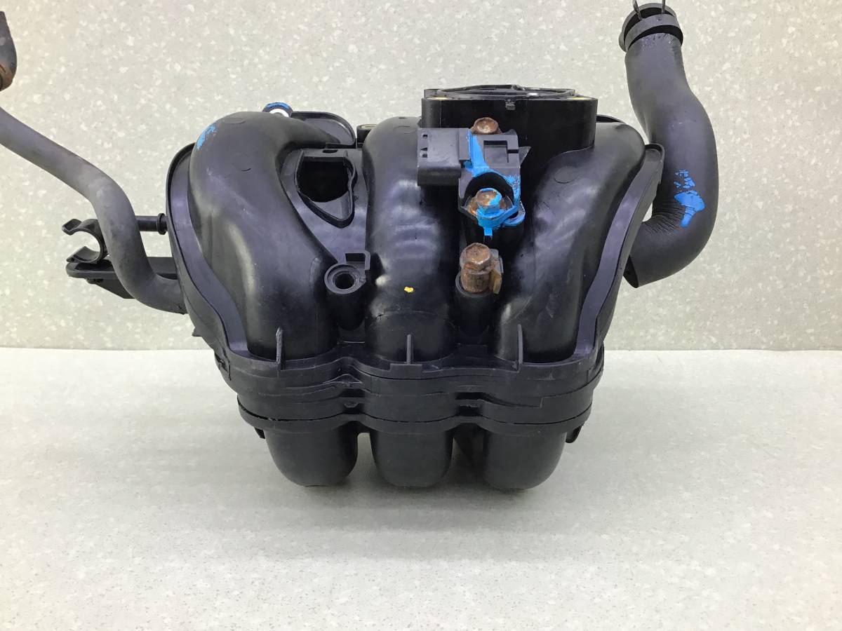 Коллектор впускной Toyota Aygo 2005-2014 (B10) Коллектор впускной Toyota Aygo 2005-2014 (B10)
