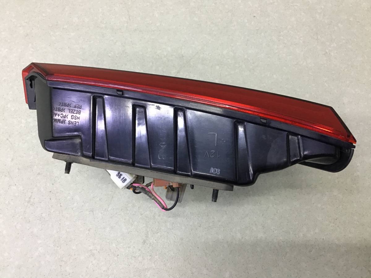 Фонарь задний внутренний левый Kia Rio 4 (FB) 2017-2022