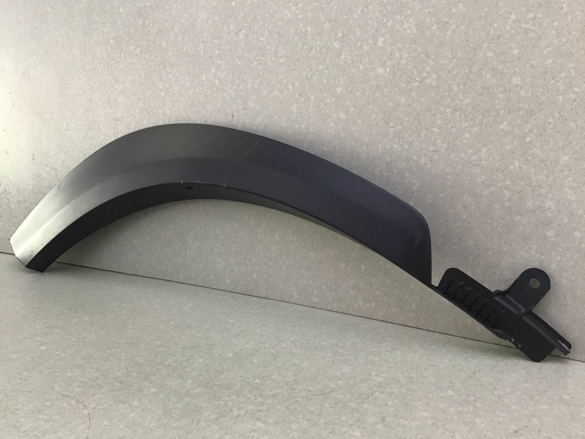 Накладка заднего крыла правого Lexus NX 200 (ZGZ10) 2014-2021