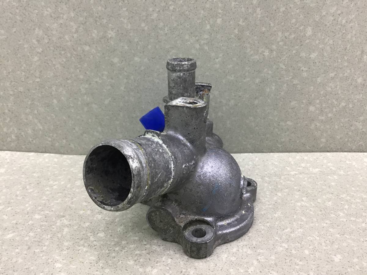 Корпус термостата Nissan X-Trail (T30) 2001-2006 Корпус термостата Nissan X-Trail (T30) 2001-2006