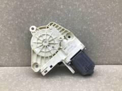 Моторчик стеклоочистителя задний Audi Q5 (8R) 2008-2017