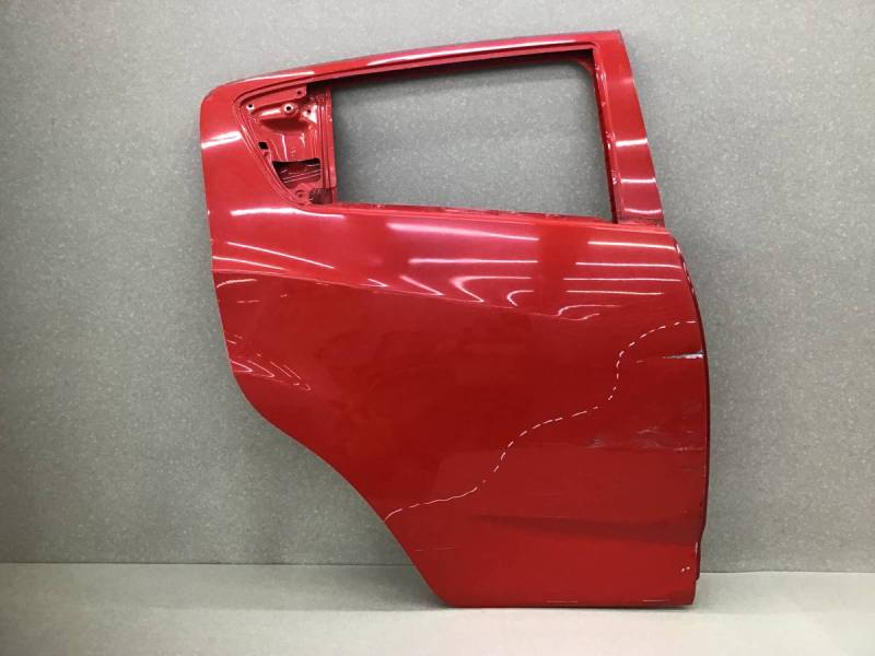 Дверь задняя правая Chevrolet Aveo T300 2011-2015 Дверь задняя правая Chevrolet Aveo T300 2011-2015