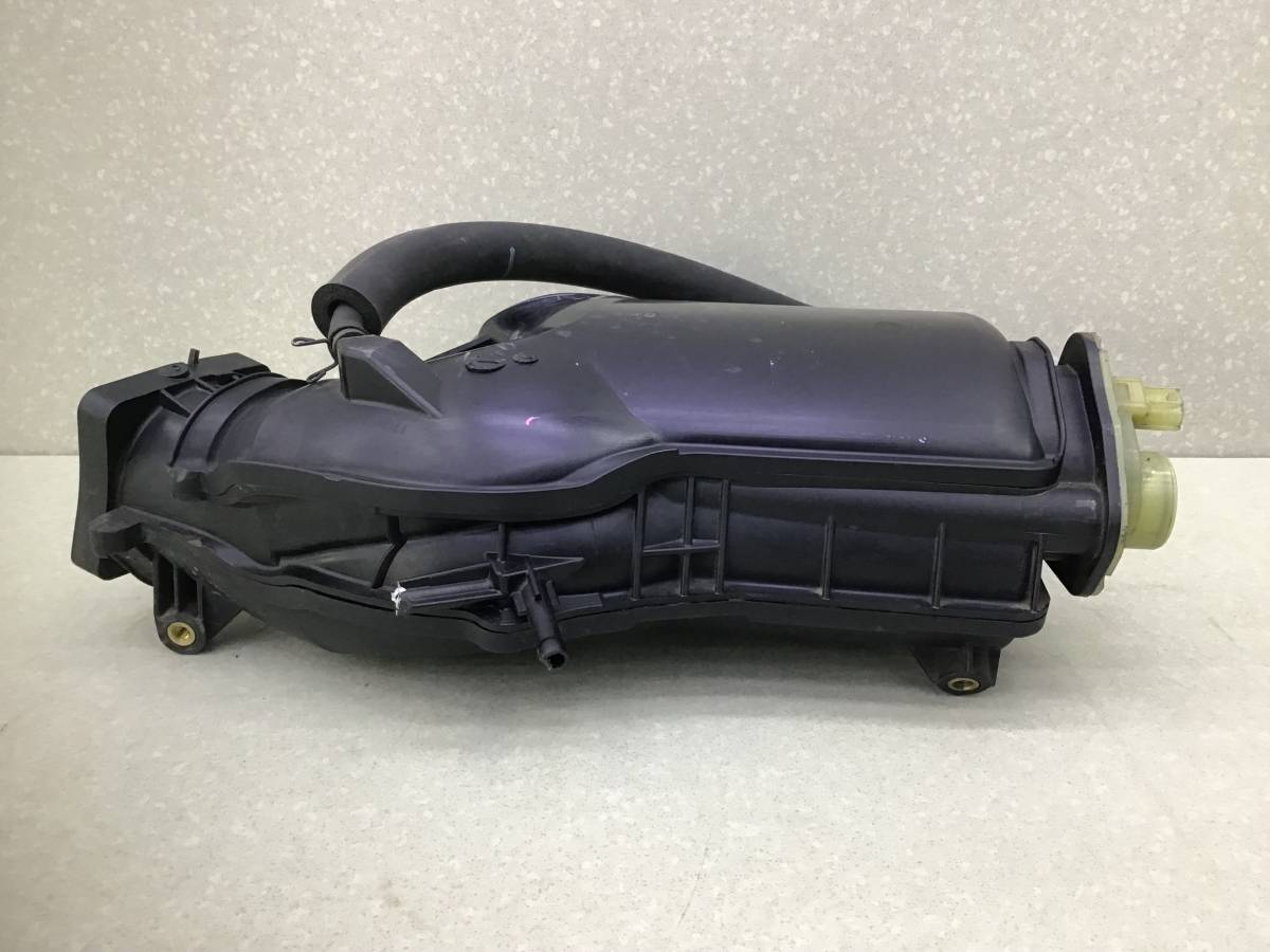 Коллектор впускной Toyota Camry (V40) 2006-2011