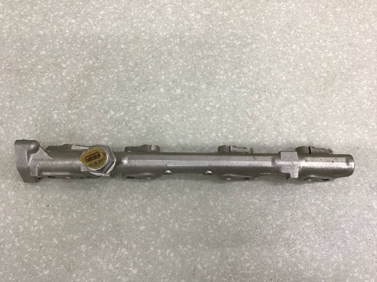 Рейка топливная (рампа) Nissan Juke (F15) 2011>