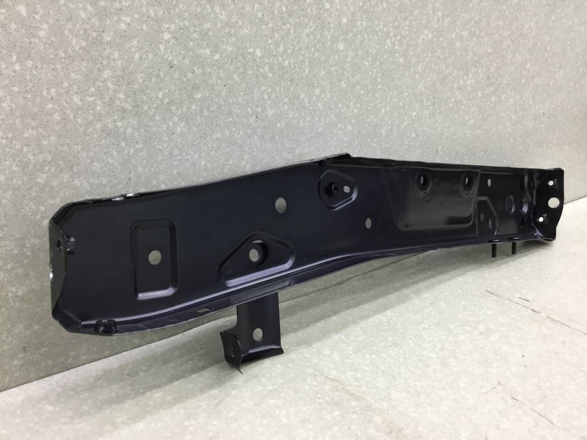 Панель передняя Toyota Hilux (GUN125L, GUN126L, TGN126) 2015-н.в. Панель передняя Toyota Hilux (GUN125L, GUN126L, TGN126) 2015-н.в.
