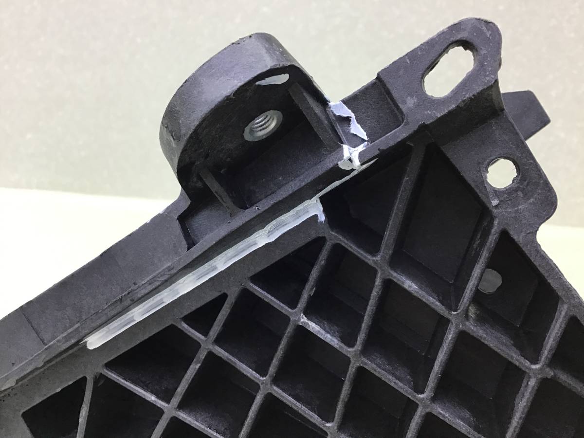 Крепление аккумулятора Chery Tiggo 4 (T17/J68) 2017-2023