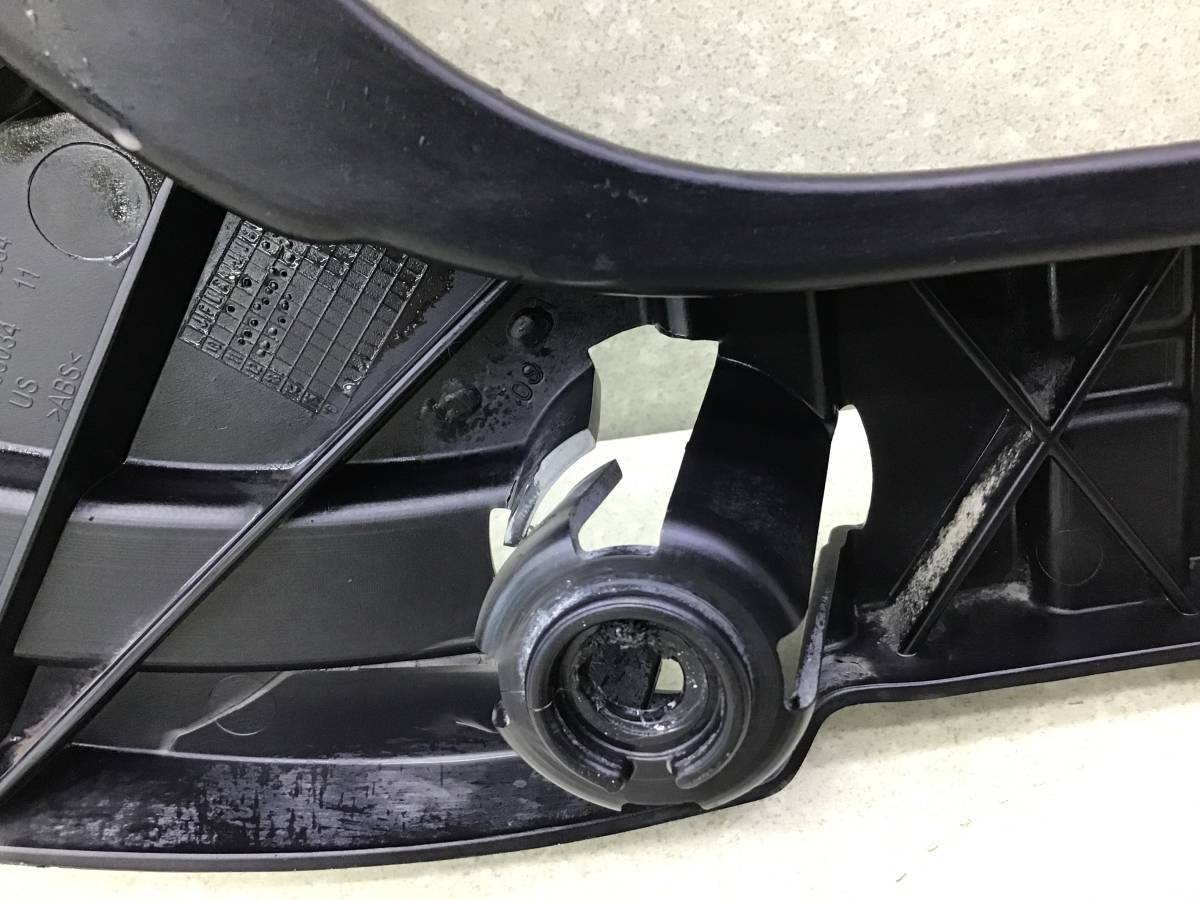 Кронштейн заднего бампера правый BMW X3 F25 2010-2017